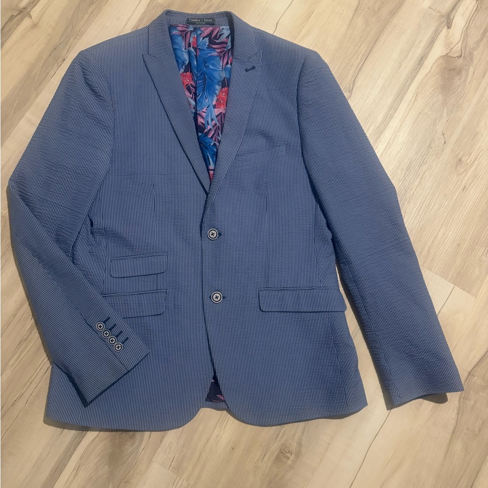 Paisley & Gray Blue Sport Coat with Notched Lapel and Smooth Finish